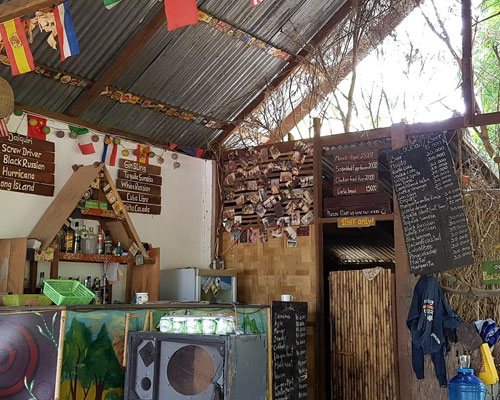 Common area at Easy Go Hostel Don Det